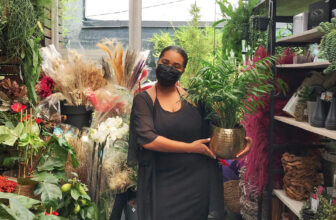 Flower Procuring – Shirley’s Wardrobe | Magnificence & Model Weblog