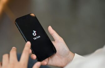 Social Media Might Not Be Rotting Our Brains as Much as We Think, Twin Study Finds