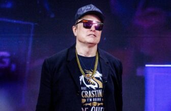 Trump’s Chief of Staff Reportedly Spouted Off About Elon Musk and Drugs to Vanity Fair