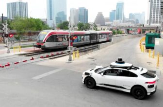 NTSB will investigate why Waymo’s robotaxis are illegally passing school buses