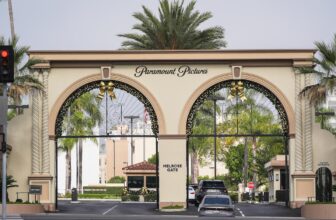 Paramount agrees to buy Warner Bros. Discovery, pays Netflix $2.8 billion for breakup