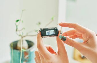 Retro Tech: Meet The NeoFilm 100 Miniature Digital Film Roll Camera