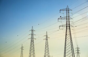 Big tech companies agree to not ruin your electric bill with AI data centers